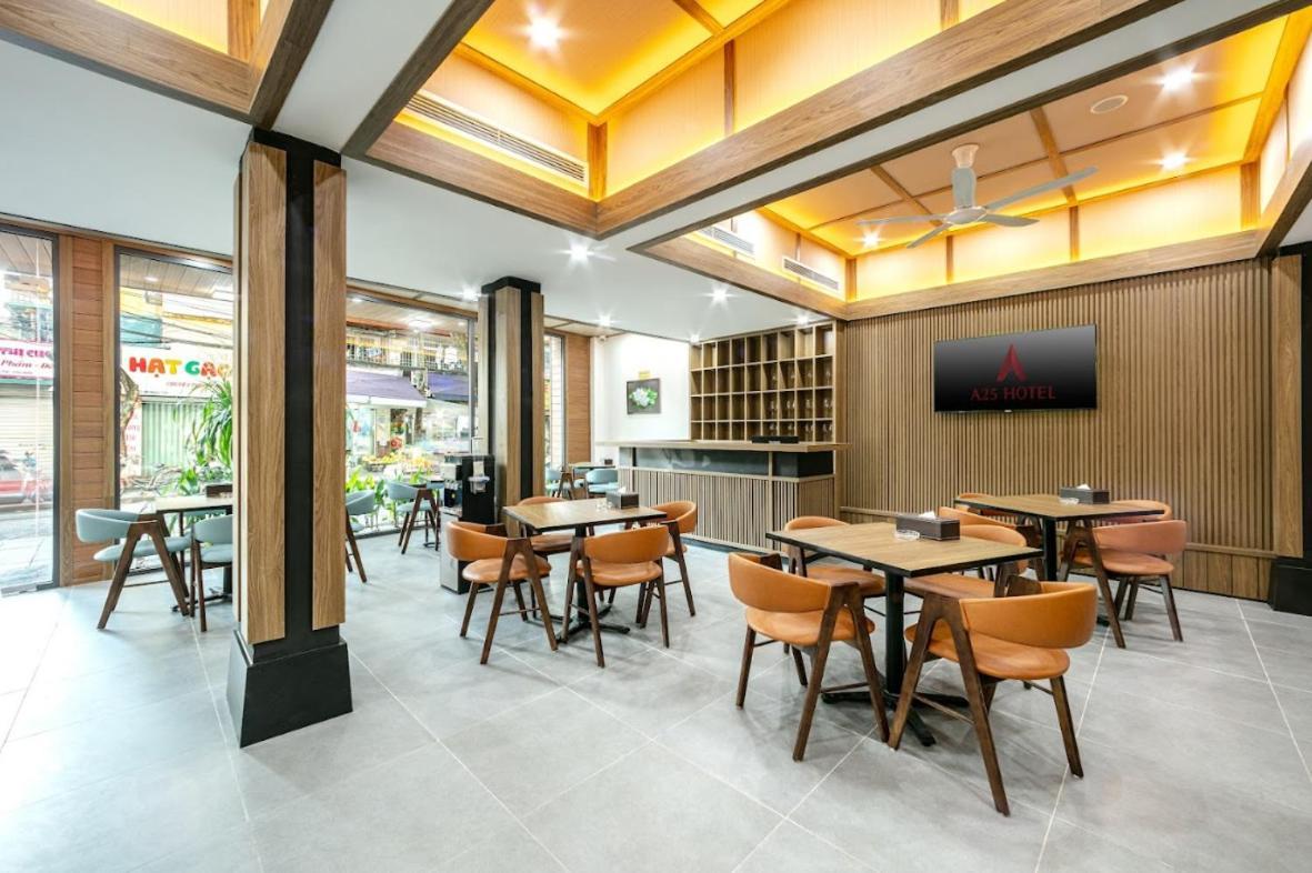 A25 Hotel - 21 Nghia Tan Hanoi Eksteriør billede